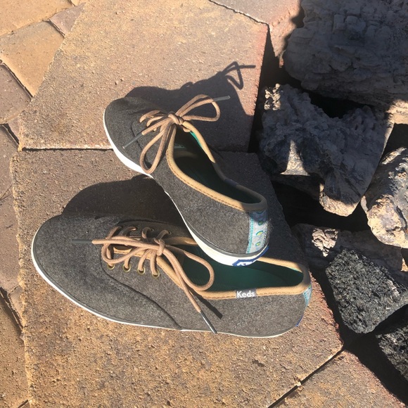 Keds Champion Classic Heather Gray Wool Low top Tennis Shoes, Sz 5 - Picture 10 of 11